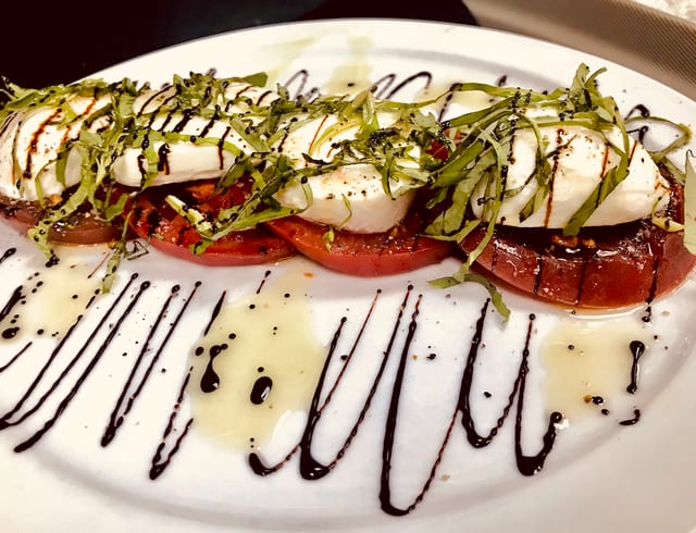 Mozzarella Caprese.